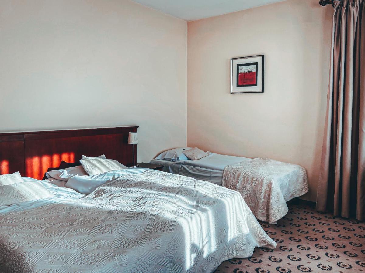 Astoria Bed & Breakfast Swarzędz Eksteriør bilde