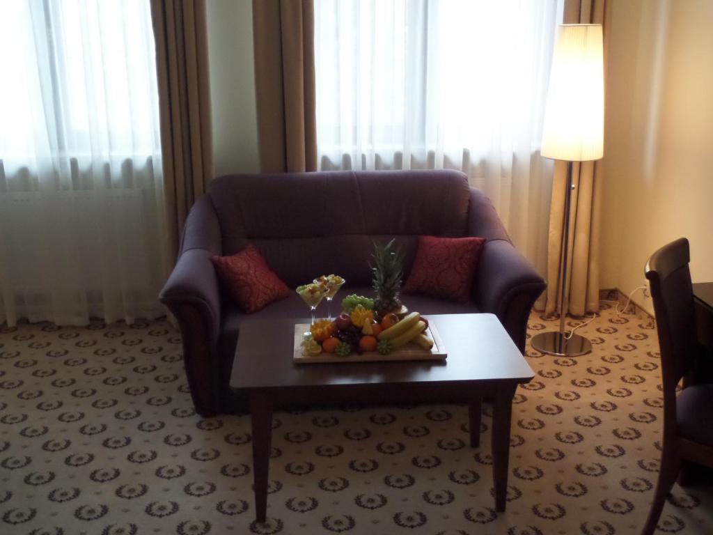 Astoria Bed & Breakfast Swarzędz Eksteriør bilde
